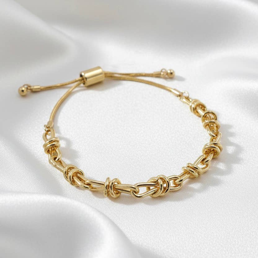 Loop Linked Bracelet