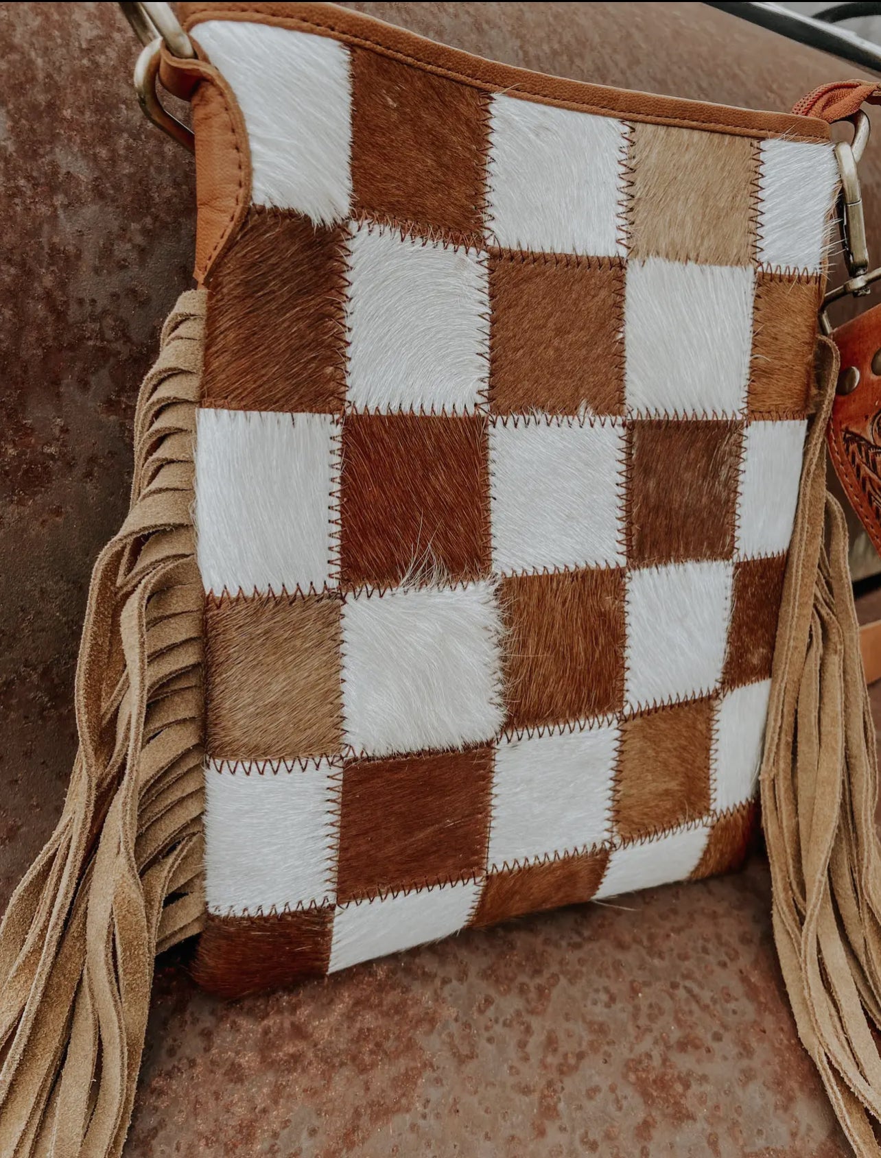 Checkered Cowhide Fringe Purse | Brown