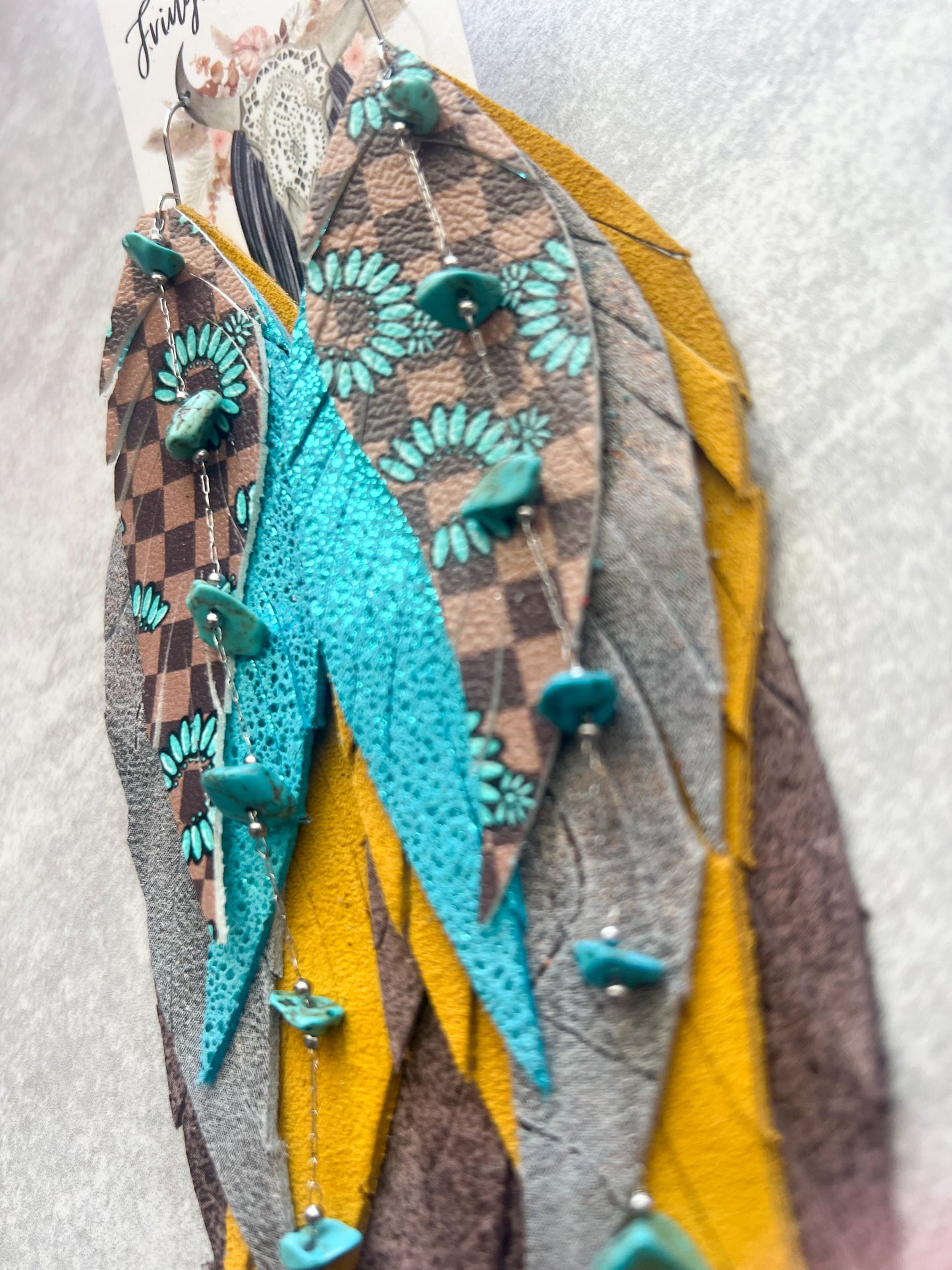 Stack Show | Turquoise Checkered