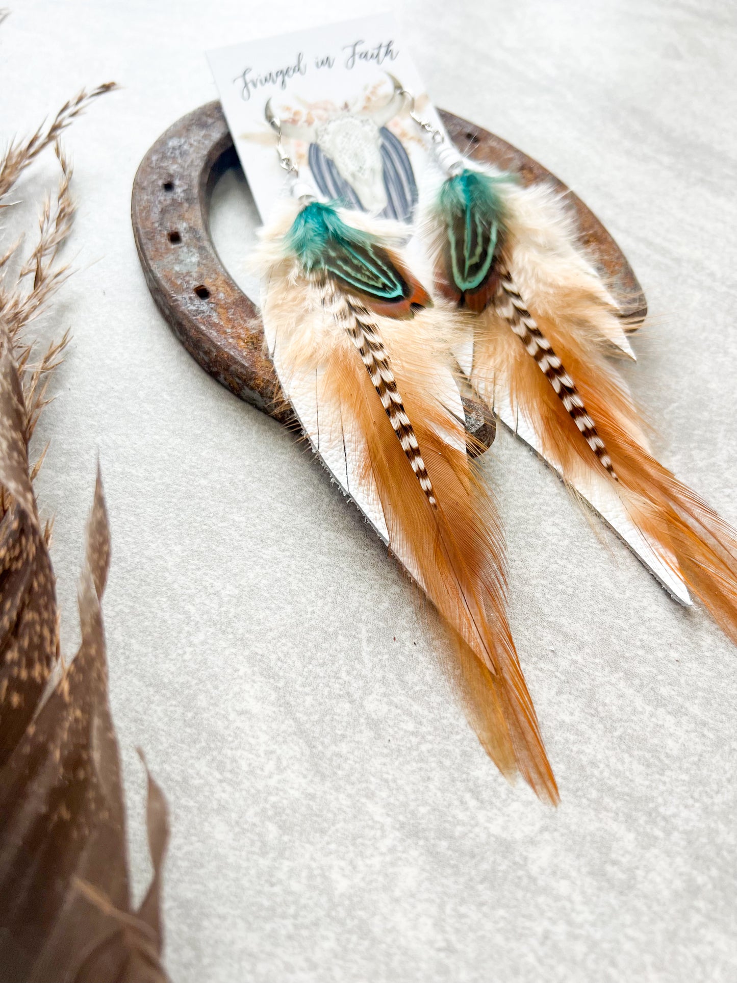 Kalispell Fringe Feathers | White