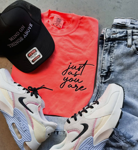 Embroidered Just the way you are Tee