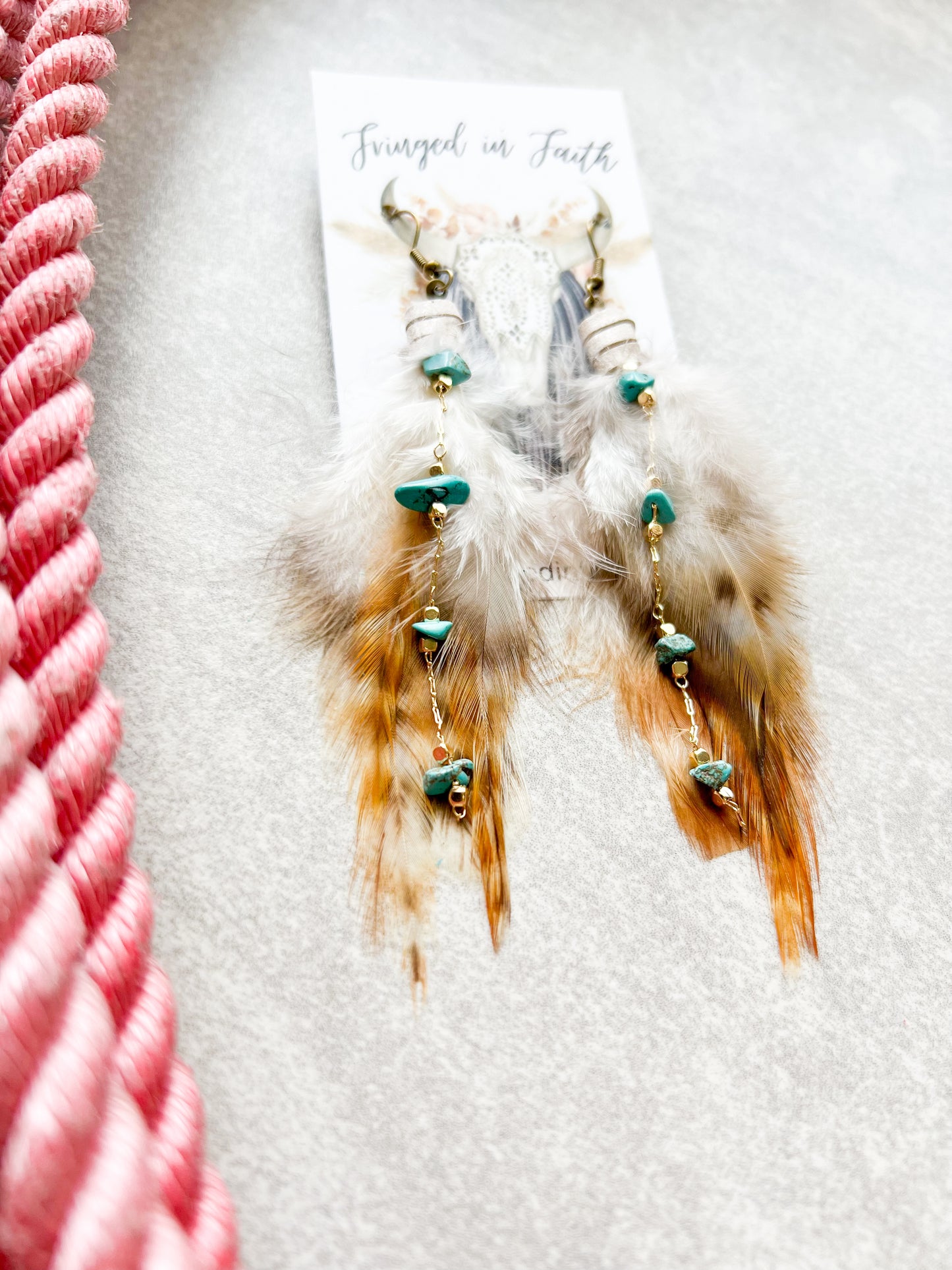 Mini Honey Feather Earring | Beige