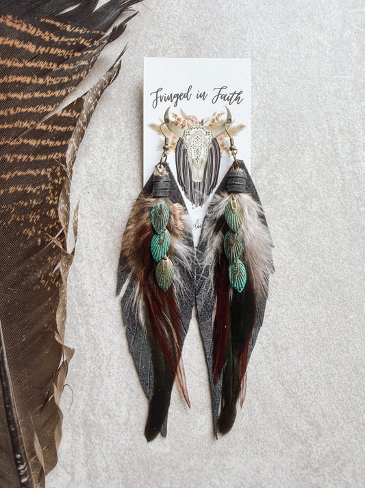 Revalli Fringed Feathers