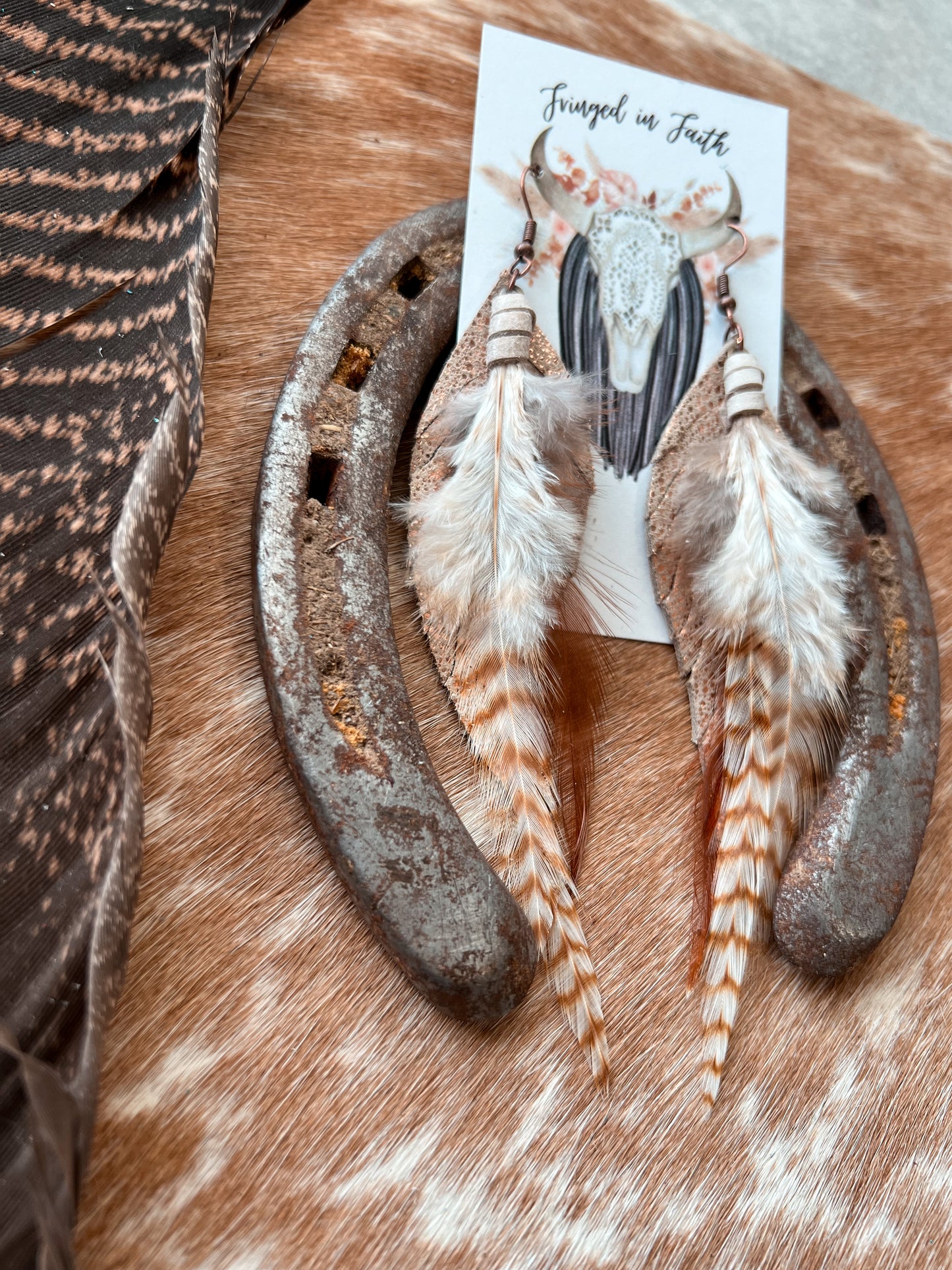 Roundup Feather Earrings| Brown Feather