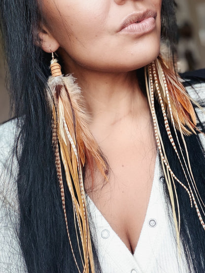 Saco Feather Earrings