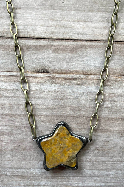 Aster Necklace Taupe