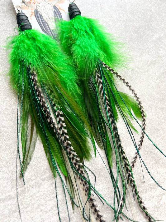 Feeling Green Feather Earrings