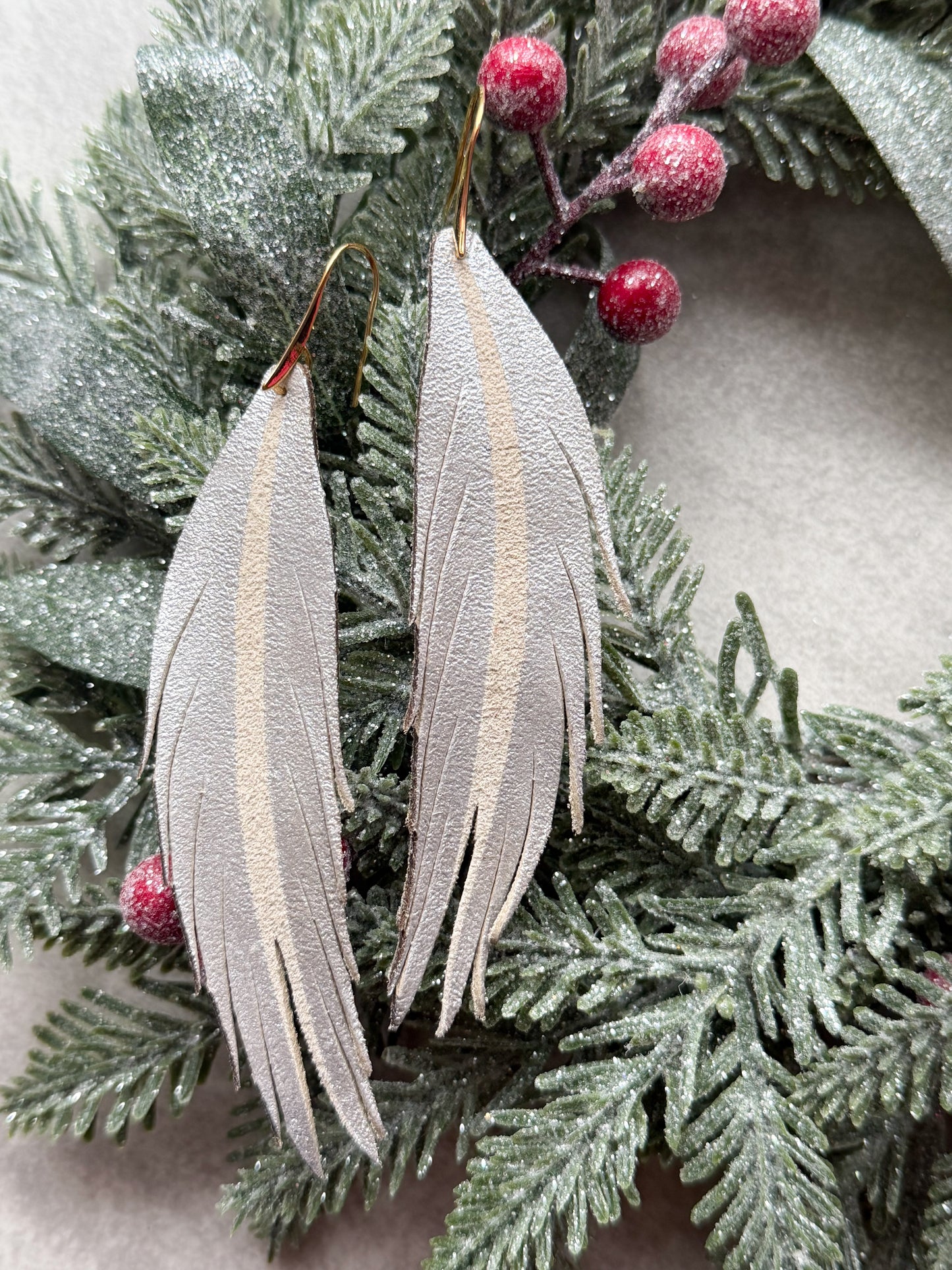 Feather Leather Earrings | Silver